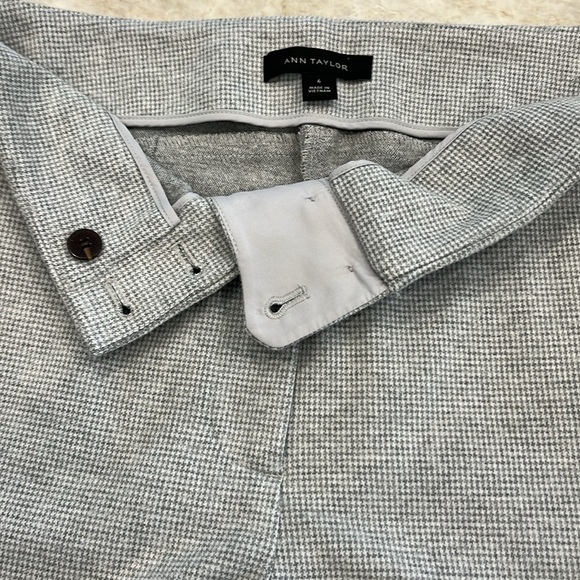 Ann Taylor | The Full Length Knit Wide Leg Pants | Herringbone Grey | Medium - Picture 5 of 11